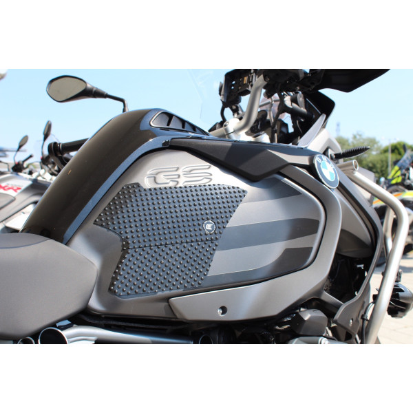 Eazi-Grip Eazi-Grip BMW R1250GS ADVENTURE 2019-2024 Black Tank Grips - EVO
